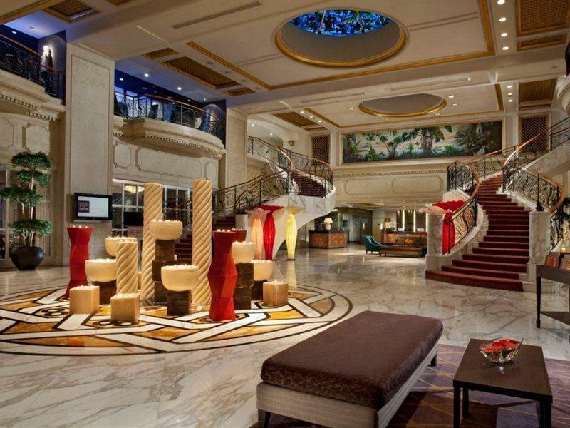 Отель Royal Plaza On Scotts Сингапур Экстерьер фото Lobby